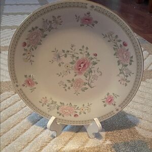 Vintage Floral Dinner Plate with Pink and Green Accents